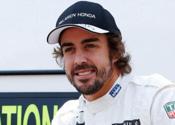 Фернандо Алонсо завоевал титул чемпиона «Формулы-1»