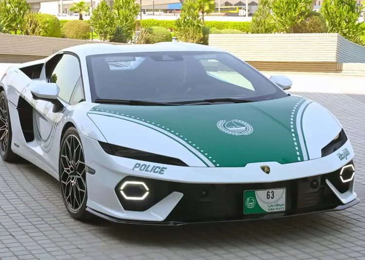 Поліція Дубая поповнила свій автопарк Lamborghini 23 dailyef5t3i544fmg9obobbd